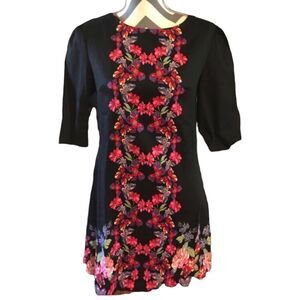 Uttam Boutique Dress Size 4 NWOT